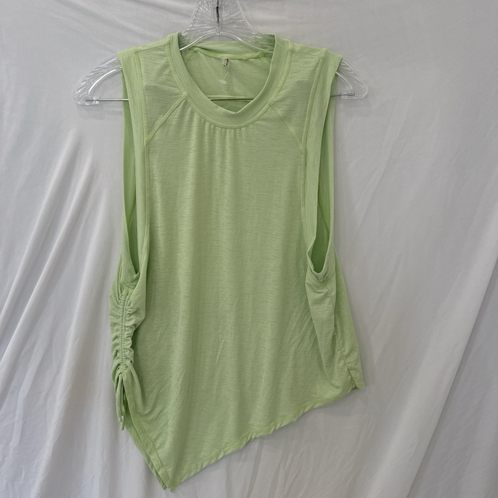 Free People Movement NWOT light green workout tank with side tie sz XS